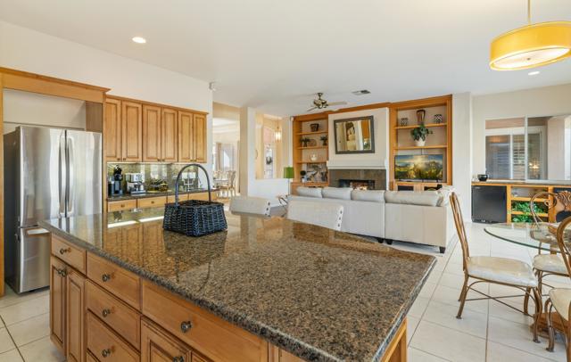 78770 Sunrise Mountain View, Palm Desert CA: https://media.crmls.org/mediaz/d2093a99-a88a-49da-977b-d47fee67ebf1.jpg