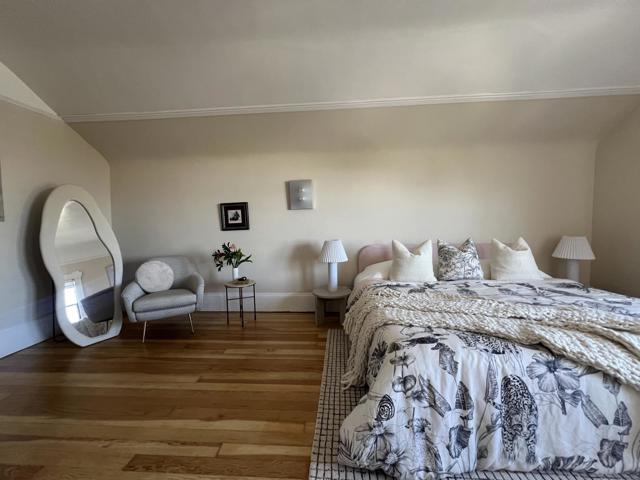 270 Andover Street, San Francisco CA: https://media.crmls.org/mediaz/d20a148c-951f-4318-be0c-61b2d908172b.jpg