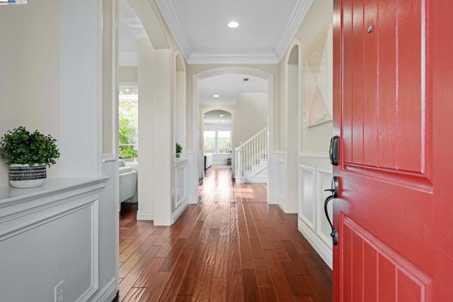 3712 Stonehenge Way, San Ramon CA: https://media.crmls.org/mediaz/d20b699f-6da2-4de8-8903-875e79dbd59a.jpg