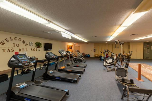 1219 E Barham Dr Spc 106, San Marcos CA: https://media.crmls.org/mediaz/d20ba94e-d767-405f-b4cf-76faccfe24c4.jpg