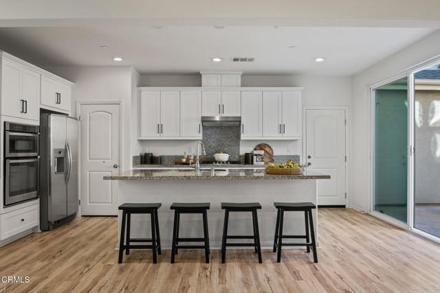 Detail Gallery Image 9 of 37 For 580 Alabama St, Ventura,  CA 93001 - 4 Beds | 3 Baths