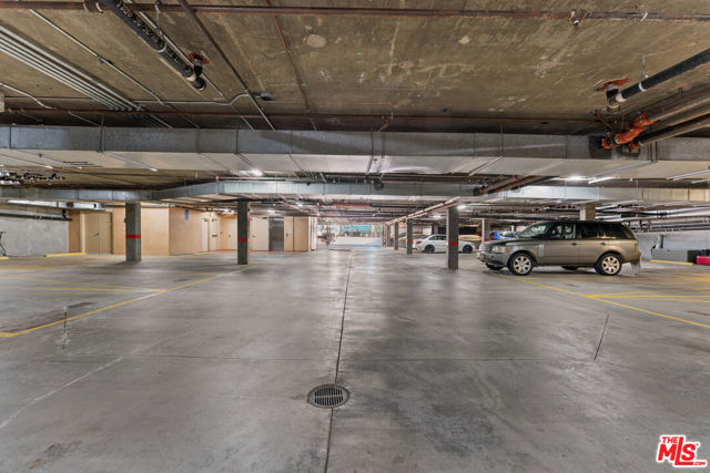 Drew Fenton | 16123 W SUNSET Boulevard Pacific Palisades CA | MLS: 7127198