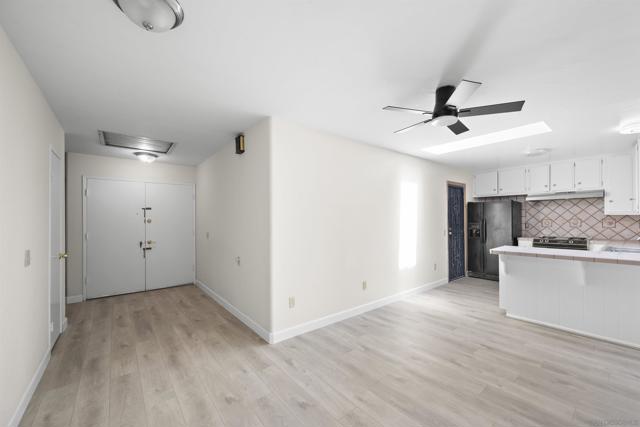 856 Orchid Way, San Diego CA: https://media.crmls.org/mediaz/d20d7b75-553f-4a61-a877-0615573f7fa1.jpg