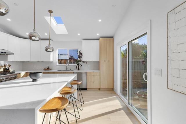 748 Clara Vista Avenue, Santa Clara CA: https://media.crmls.org/mediaz/d20e14fb-19c7-4291-8100-77249b1273ea.jpg