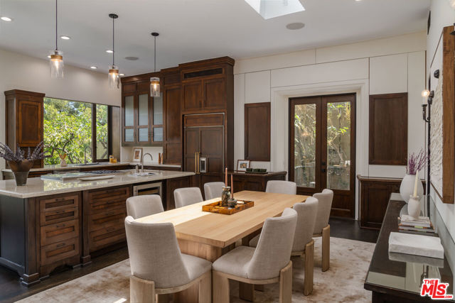 2444 Lyric Avenue, Los Angeles CA: https://media.crmls.org/mediaz/d20fd1ab-f173-4582-8bd9-dcd22c092b7c.jpg