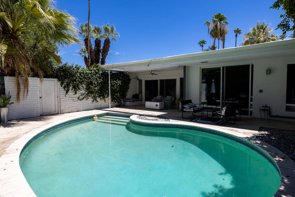 45405 San Luis Rey Avenue #6