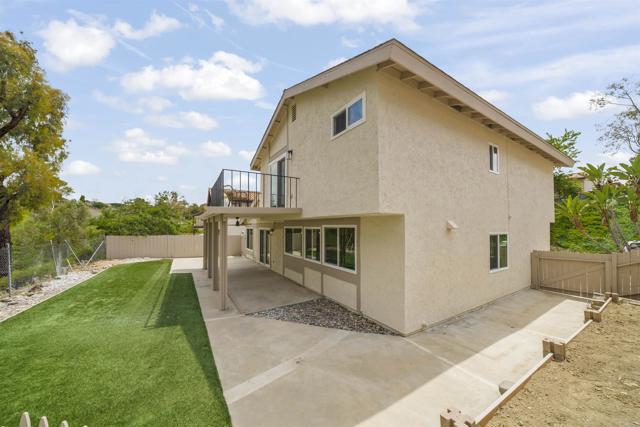 Detail Gallery Image 5 of 35 For 223 Cottingham Ct, Oceanside,  CA 92054 - 4 Beds | 2/1 Baths