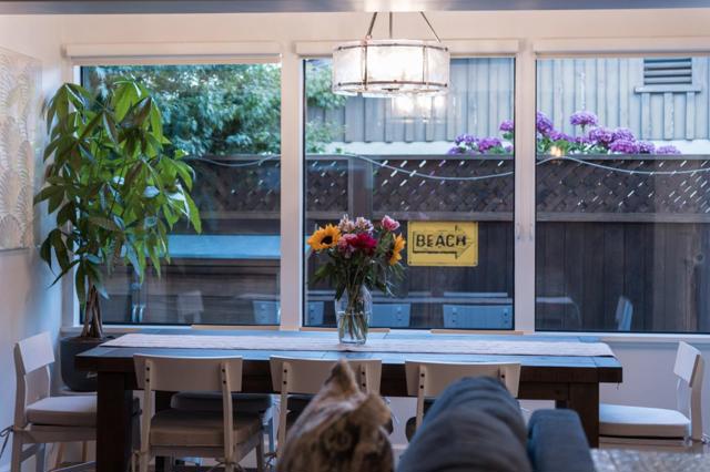 129 Santa Cruz Avenue, Aptos CA: https://media.crmls.org/mediaz/d210d510-3619-4d87-8381-9b2d532dc5fe.jpg