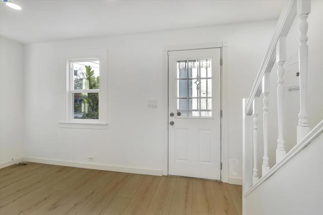Image 10 of 58 For 1119 Kains Ave