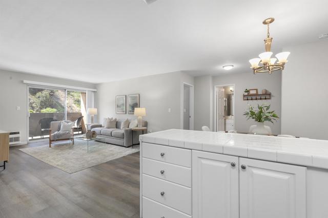 Detail Gallery Image 9 of 56 For 6955 Alvarado Rd #77,  San Diego,  CA 92120 - 2 Beds | 2 Baths
