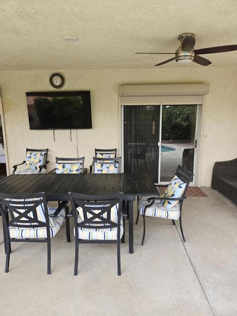 68520 Risueno Road, Cathedral City CA: https://media.crmls.org/mediaz/d213fbc2-cd8c-4090-ae45-53b2639d7175.jpg