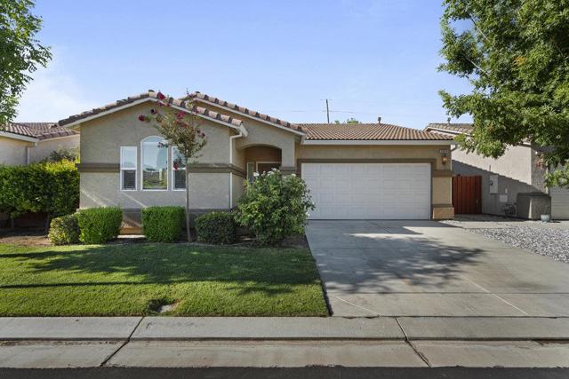 3009 La Vina Circle, Los Banos CA: https://media.crmls.org/mediaz/d2168354-7b1a-4aee-9808-d745be2b9dab.jpg
