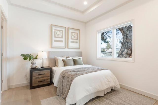 1004 Iris Street, Redwood City CA: https://media.crmls.org/mediaz/d2168ca0-762c-42e7-b49a-d28aec90d71b.jpg