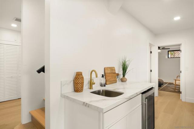 4058 Apore Street, La Mesa CA: https://media.crmls.org/mediaz/d2174ef9-cae5-4f33-b5d2-c2b2433d48e4.jpg