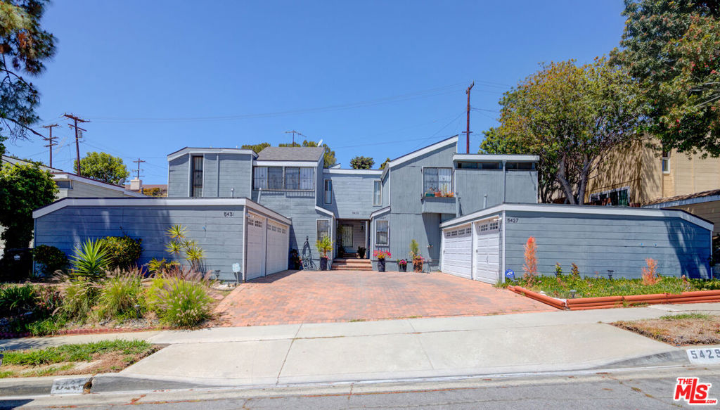 5429 S LA CIENEGA Boulevard, Los Angeles, CA 90056