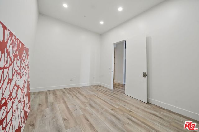 3223 W 6th Street, Los Angeles CA: https://media.crmls.org/mediaz/d2192f4d-db61-4e2a-bd83-783e52e53331.jpg