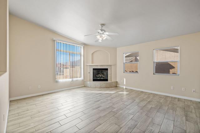 17-web-or-mls-8M4A4607