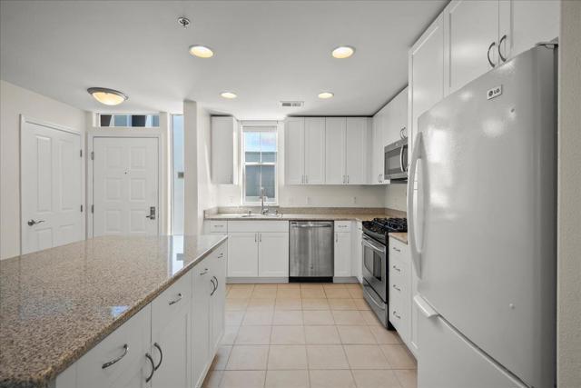 3901 Lick Mill Boulevard, Santa Clara CA: https://media.crmls.org/mediaz/d219f98a-1d75-41de-bea0-9265fb1d205e.jpg