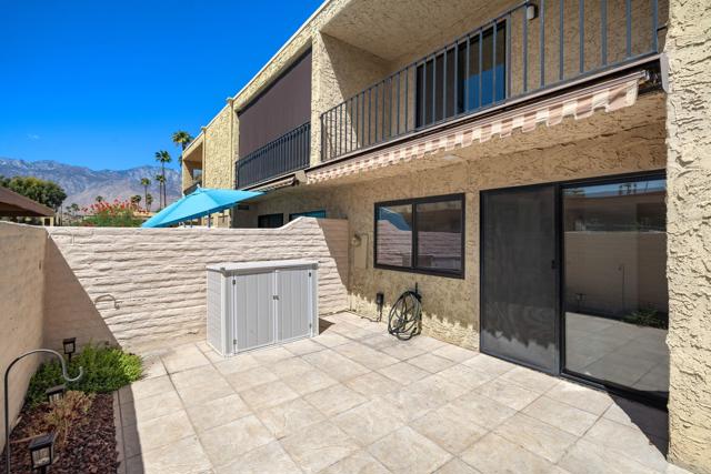 2338 Los Patos Drive, Palm Springs, CA 92264