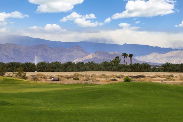 85701 Adria Drive, Indio CA: https://media.crmls.org/mediaz/d21a071f-3eaa-4439-bb35-b26aff1ac95a.jpg