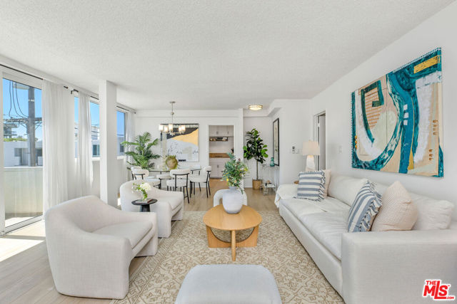 930 3rd Street, Santa Monica CA: https://media.crmls.org/mediaz/d21a264d-4aeb-492b-9263-99bd9909f644.jpg