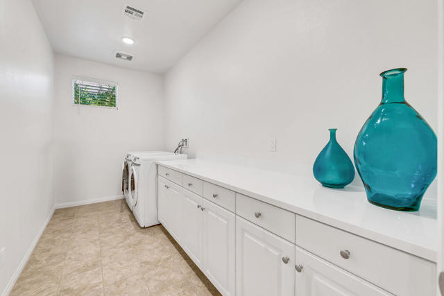 Image 22 of 38 For 49337 Nicholson Court