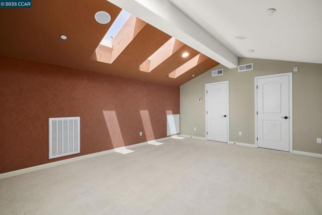 4650 Rimini Ct, Dublin CA: https://media.crmls.org/mediaz/d21b7017-9783-4cb8-a629-8721107fefe8.jpg