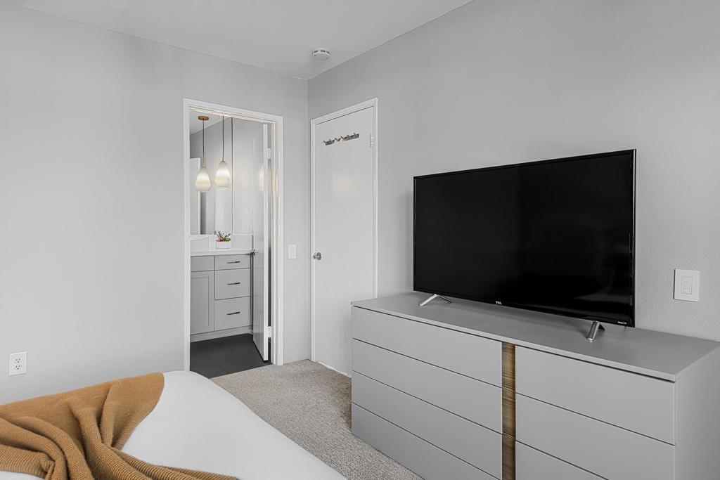 MLS #219135189PS image #16