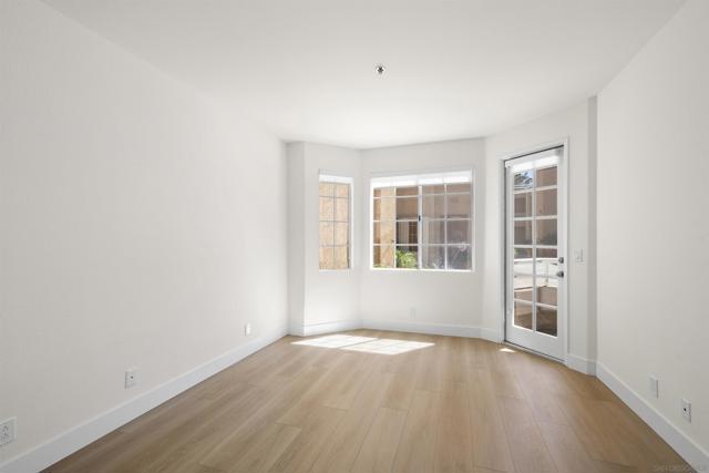 3969 Mahaila Ave, San Diego CA: https://media.crmls.org/mediaz/d21c2650-4a4c-4e3f-a620-4b715ab94d66.jpg