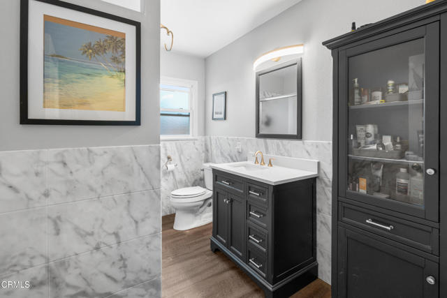431 Eva Street, Ventura CA: https://media.crmls.org/mediaz/d21dffe3-f712-4f38-bfd5-f3921e4a458d.jpg