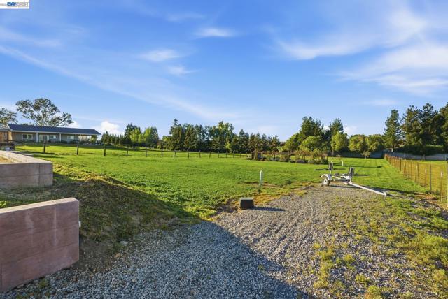 Image 46 of 54 For 2680 Marina Ave.