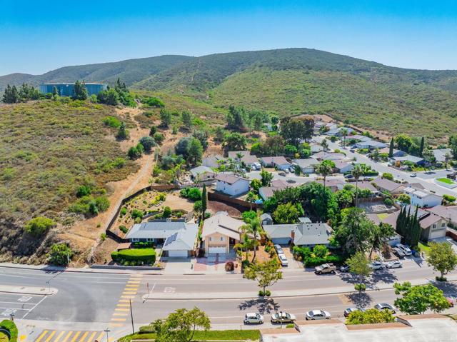 Detail Gallery Image 33 of 37 For 15020 Penasquitos Dr, Rancho Penasquitos,  CA 92129 - 3 Beds | 2/1 Baths