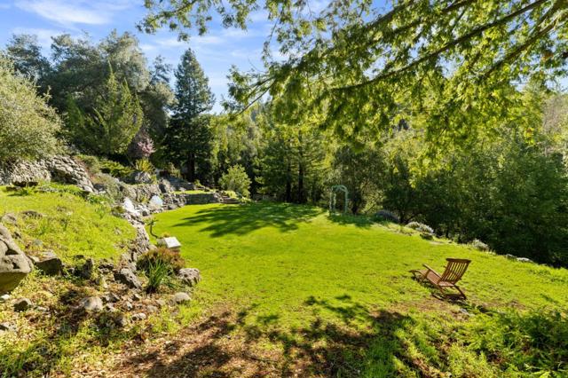 20600 Aldercroft, Los Gatos CA: https://media.crmls.org/mediaz/d21efc51-b1cb-42c5-af54-dbbf2b9733f9.jpg