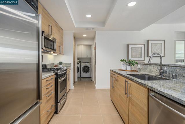1655 N California, Walnut Creek CA: https://media.crmls.org/mediaz/d21f34be-c74c-4cb5-b6c4-725a7e97700c.jpg