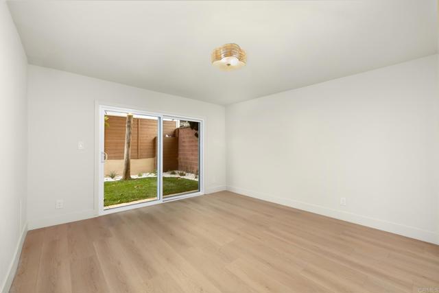 Detail Gallery Image 27 of 34 For 1209 Stanford Ave, Redondo Beach,  CA 90278 - 3 Beds | 2/1 Baths
