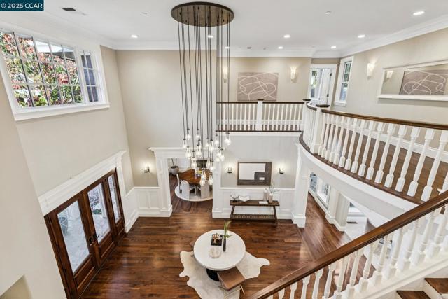 3656 Old Blackhawk Rd, Danville CA: https://media.crmls.org/mediaz/d221ea81-2a34-4c19-bb72-56c222b29ba1.jpg