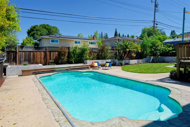 6134 Monteverde Drive, San Jose CA: https://media.crmls.org/mediaz/d222739f-3737-4215-90c5-a062f894c804.jpg