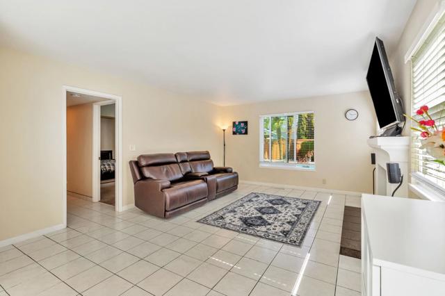 1206 Sycamore Court, Gilroy CA: https://media.crmls.org/mediaz/d222e0db-f8ee-46d7-b036-bb83c8ea0874.jpg