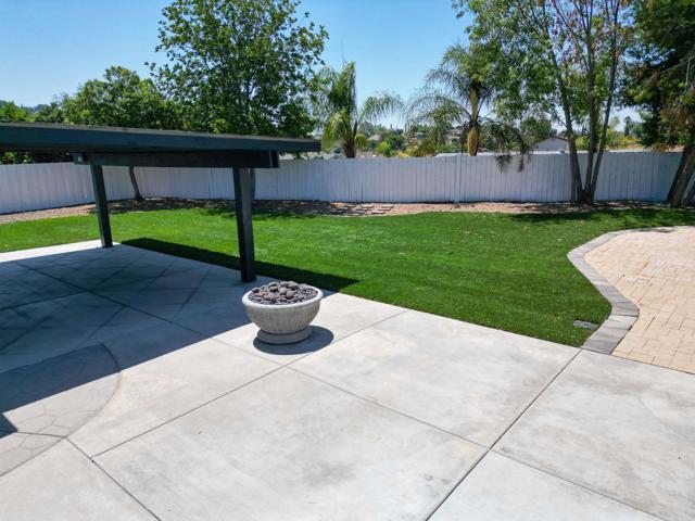 Detail Gallery Image 23 of 32 For 529 Valley Meadow Pl, Escondido,  CA 92027 - 3 Beds | 2 Baths