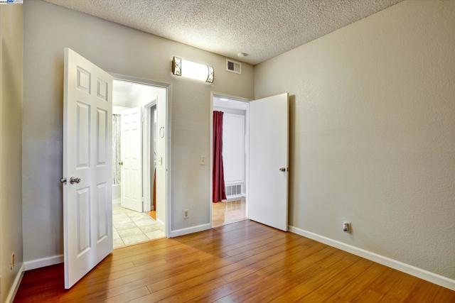 3402 Pinewood Ter, Fremont CA: https://media.crmls.org/mediaz/d2244a7d-79bc-45cd-af77-8d78a5de9308.jpg