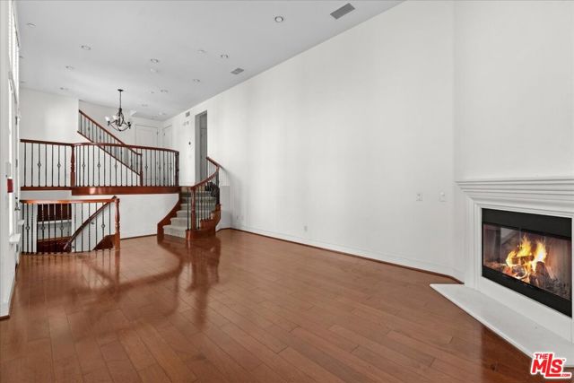 6010 Celedon, Playa Vista CA: https://media.crmls.org/mediaz/d224e0f0-d98d-4315-b5d8-cca09e6765f1.jpg