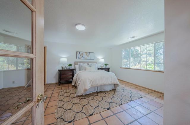 158 Echo Valley Road, Prunedale CA: https://media.crmls.org/mediaz/d2254dc5-0e62-4986-a6d8-3e967e0317d3.jpg