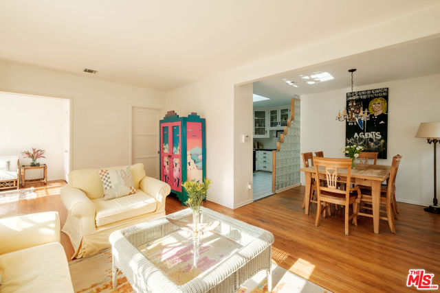 1030 North La Jolla Avenue photo 5