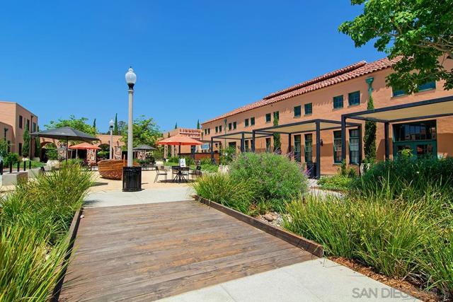 2852 Laning Road, San Diego CA: https://media.crmls.org/mediaz/d2270f23-407e-41c2-9233-762664fc609e.jpg