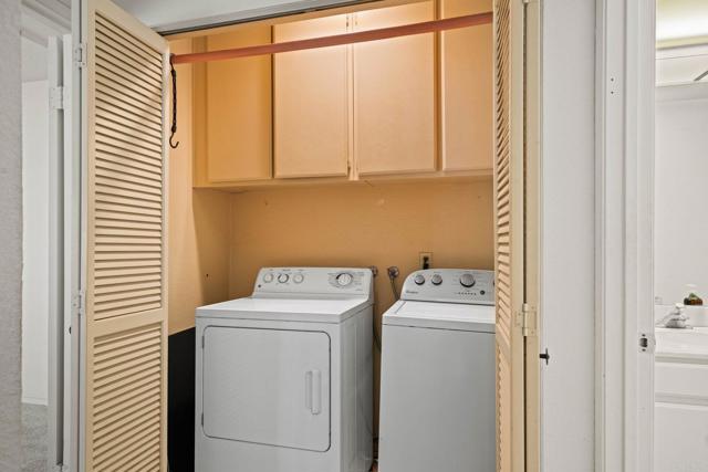 Detail Gallery Image 22 of 43 For 1015 Gleneagles Pl, Vista,  CA 92081 - 2 Beds | 2 Baths