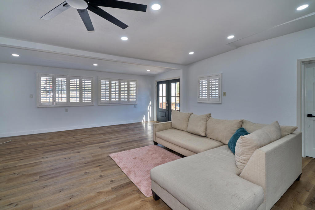 MLS #219138708DA image #25