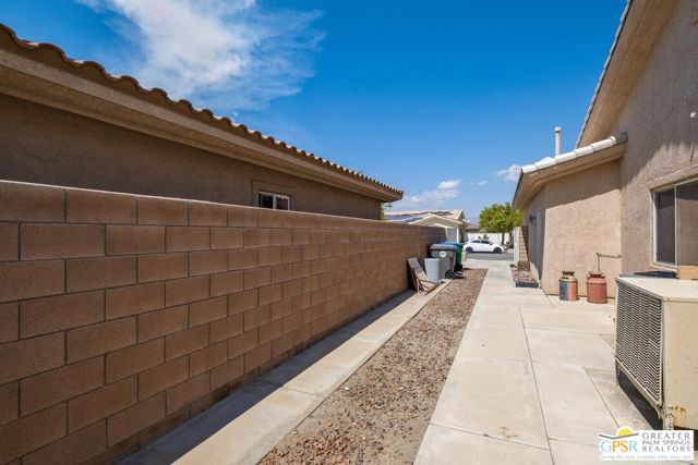 Image 35 of 39 For 74119 Academy Lane