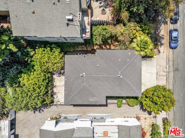 422 S Coronado Street, Los Angeles CA: https://media.crmls.org/mediaz/d22a8f7c-f067-4396-b955-8d8943c66455.jpg