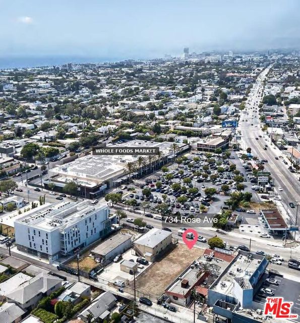  Commercial for Sale in Los Angeles, California