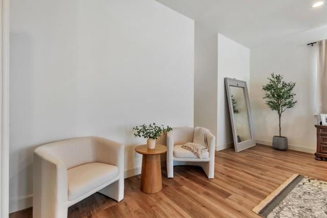 10055 Foothill Avenue, Gilroy CA: https://media.crmls.org/mediaz/d22ad8c6-74d8-413a-be2d-9b74b5e92ffe.jpg